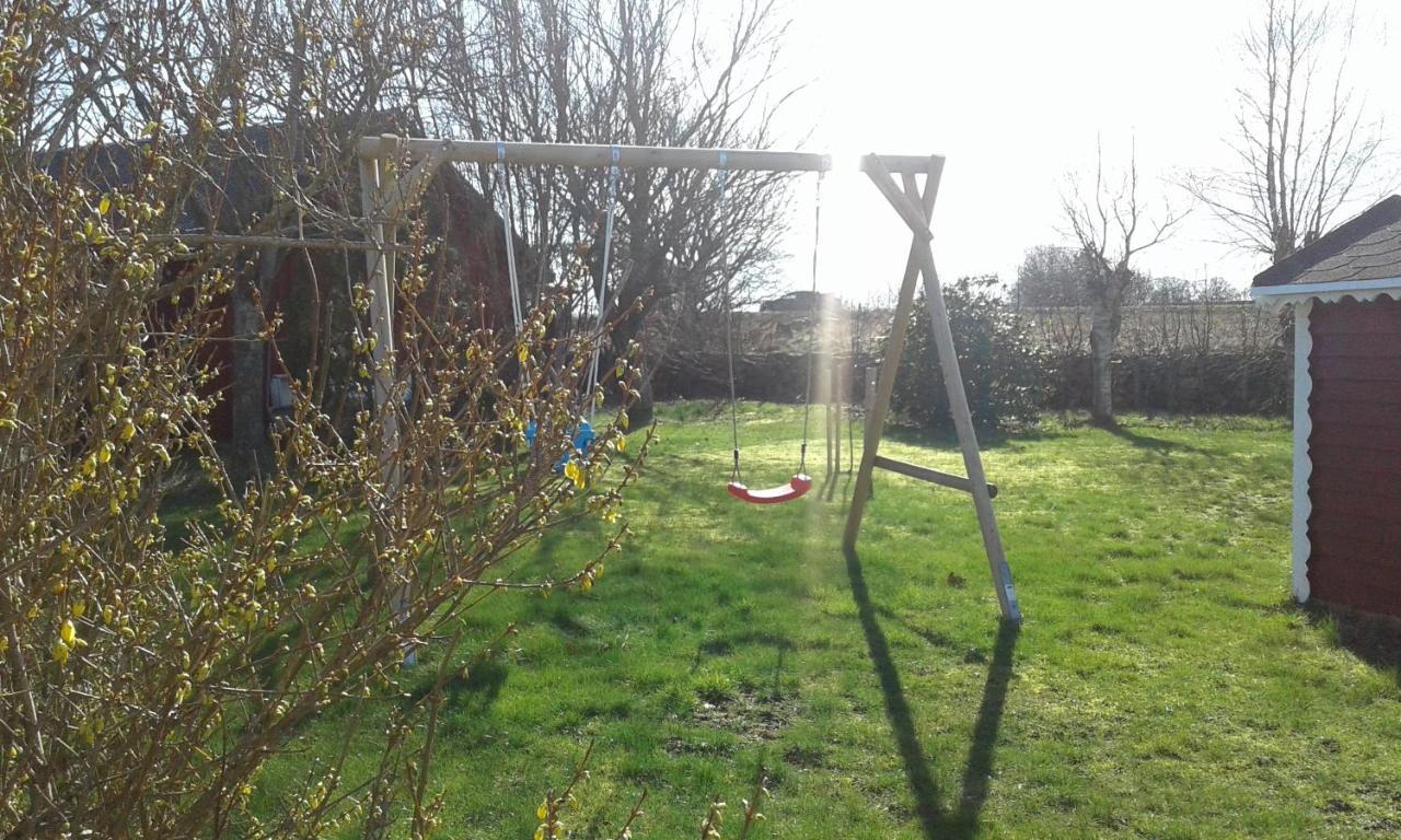Vare 4 Vandrarhem Traslovslage Bagian luar foto